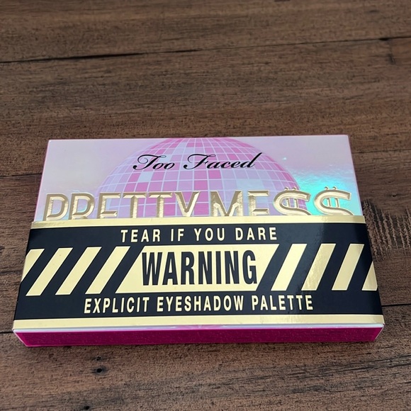 Too faced pretty mess Erika Jane limited edition eyeshadow palette - Picture 2 of 10